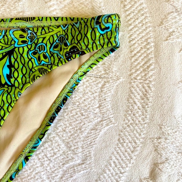 Like-New Vintage Y2K Victoria’s Secret Paisley Boho Bottoms - Picture 3 of 6